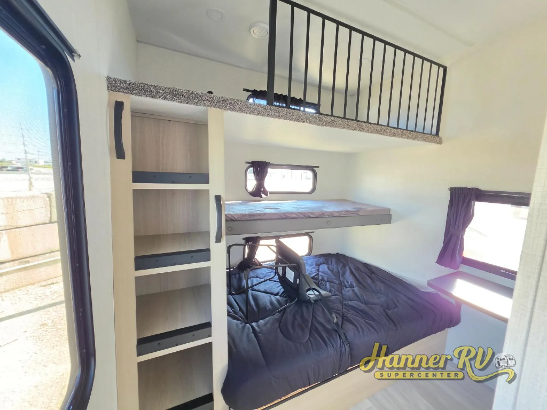2027 Forest River Cardinal 35CRIB — Photo 6