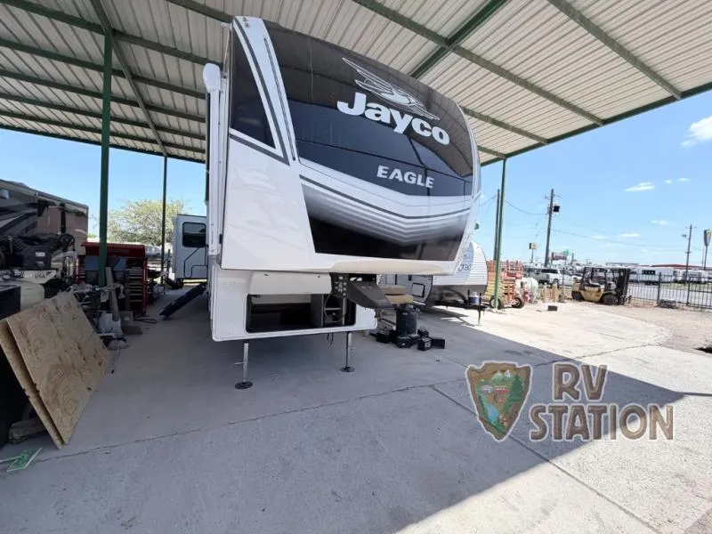 2026 Jayco Eagle 355MBQS - Photo 3