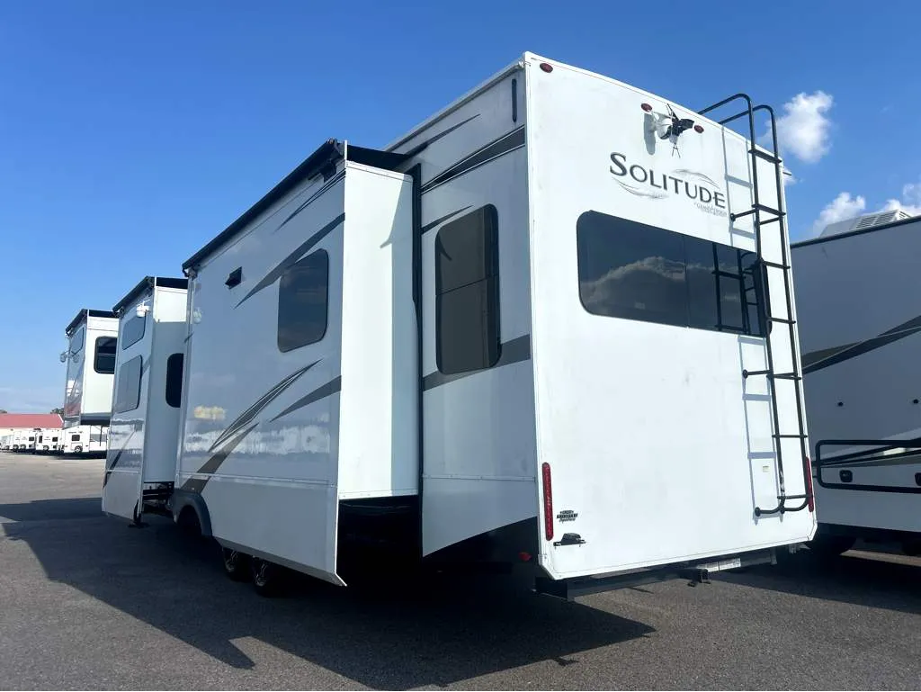 2023 Grand Design Solitude 378MBS - Photo 4