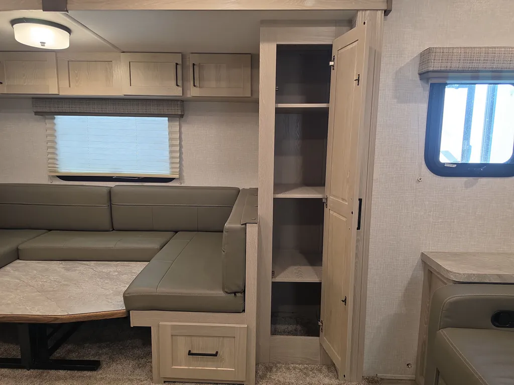 2021 Forest River Flagstaff Micro Lite 25BRDS, Photos photo 13