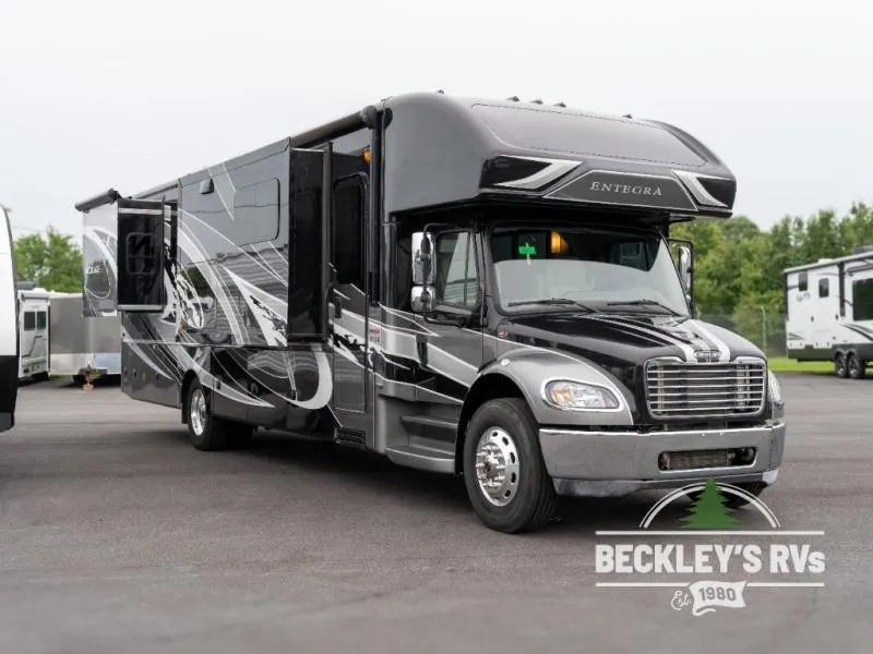 2021 Entegra Coach Accolade 37TS - Photo 2