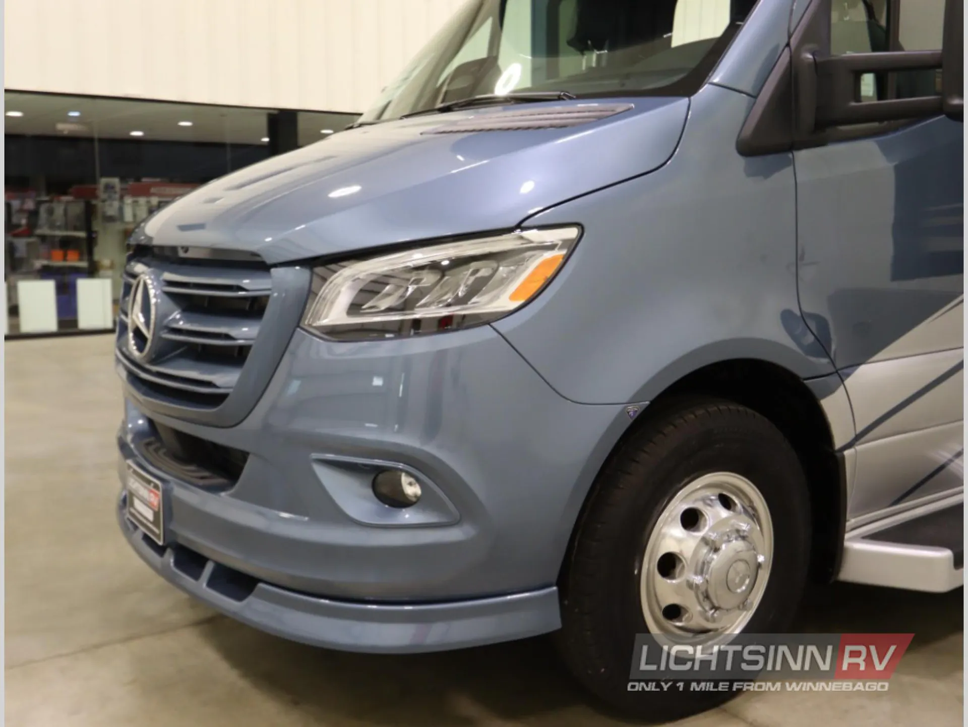 2027 Newmar Freedom Aire 2512 - Photo 4