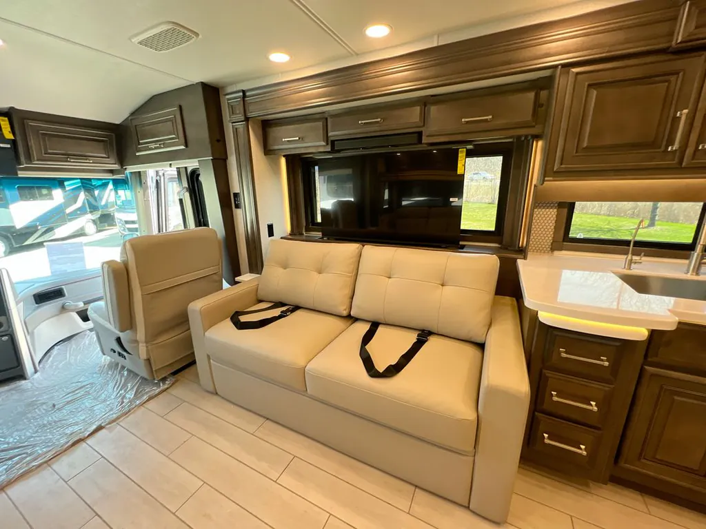 2026 Entegra Coach Aspire 44D, Photos photo 5