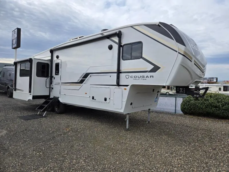 2026 Keystone RV Cougar 29MBD - Photo 2