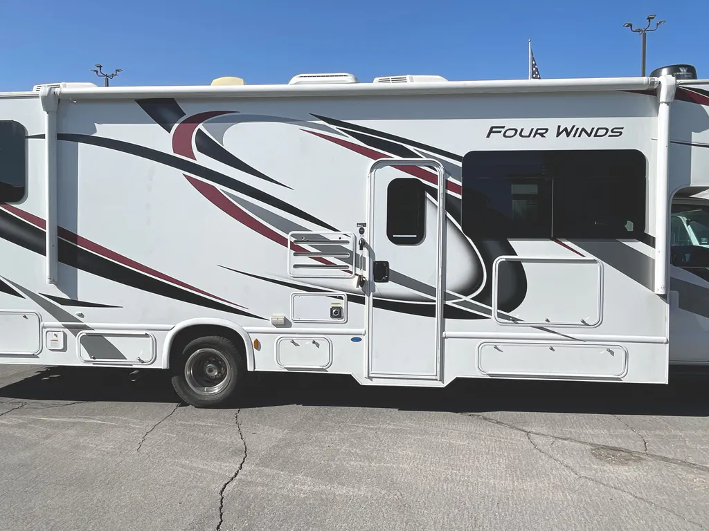 2021 Thor Motor Coach Four Winds 31B, Photos photo 27
