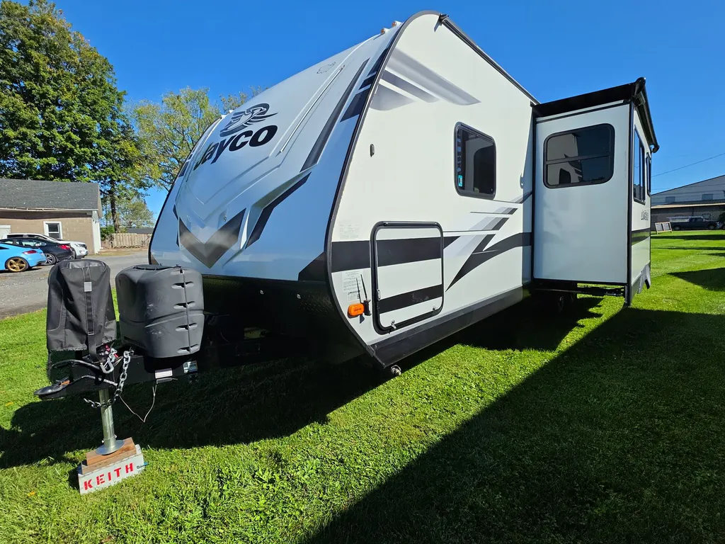 2022 Jayco Jay Feather 25RB, Photos photo 2