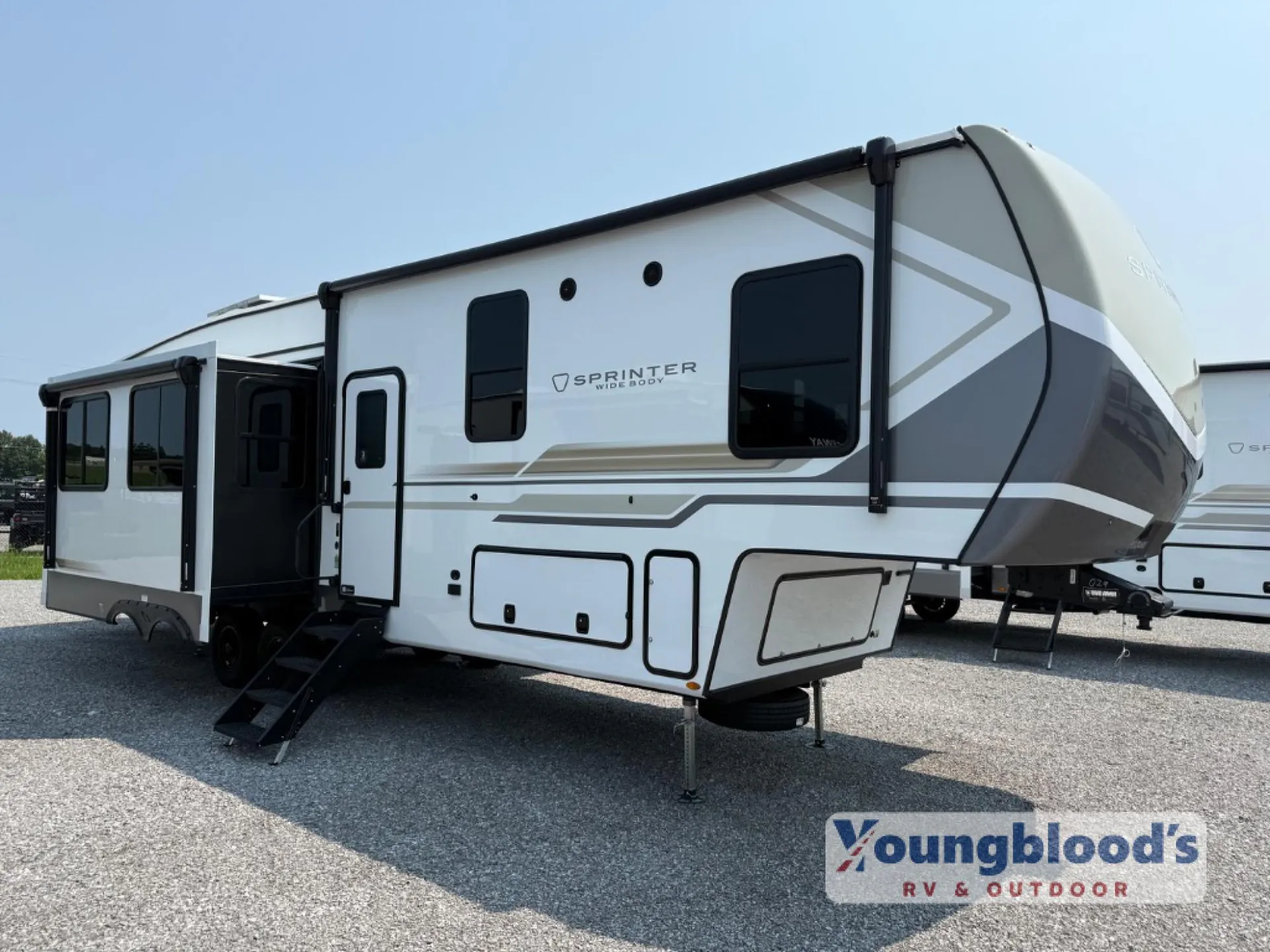 2027 Keystone RV Sprinter 3500RDB - Main photo