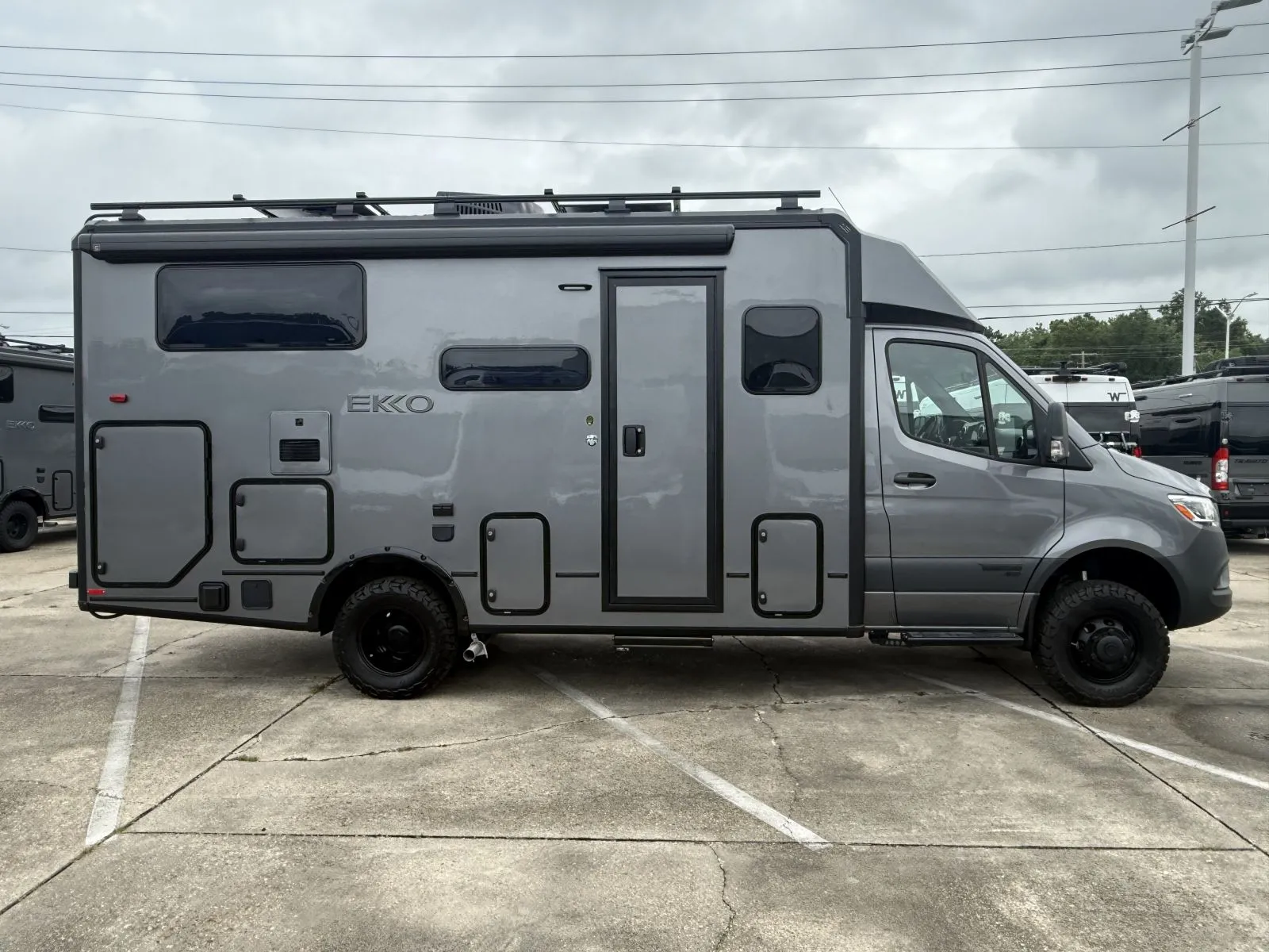 2026 Winnebago EKKO 23B - Photo 4
