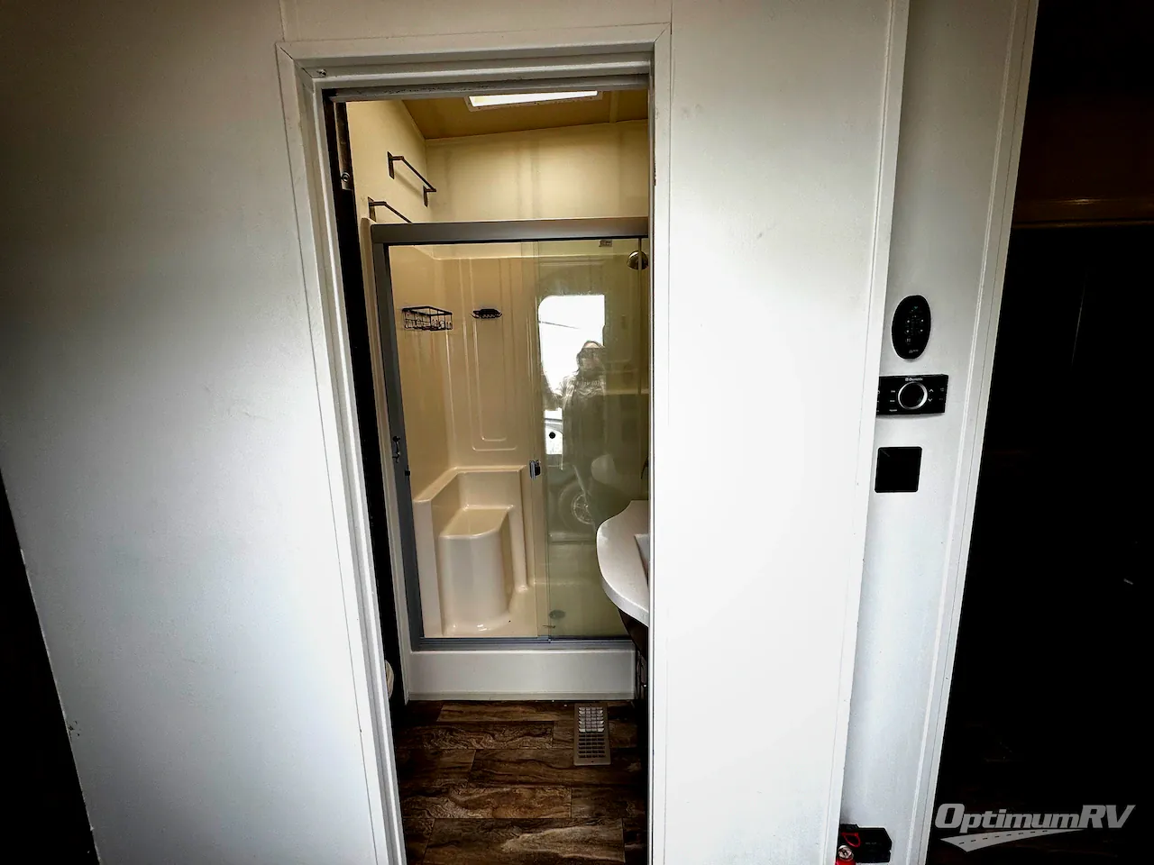 2019 Forest River Cedar Creek Silverback 37FLK - Photo 3