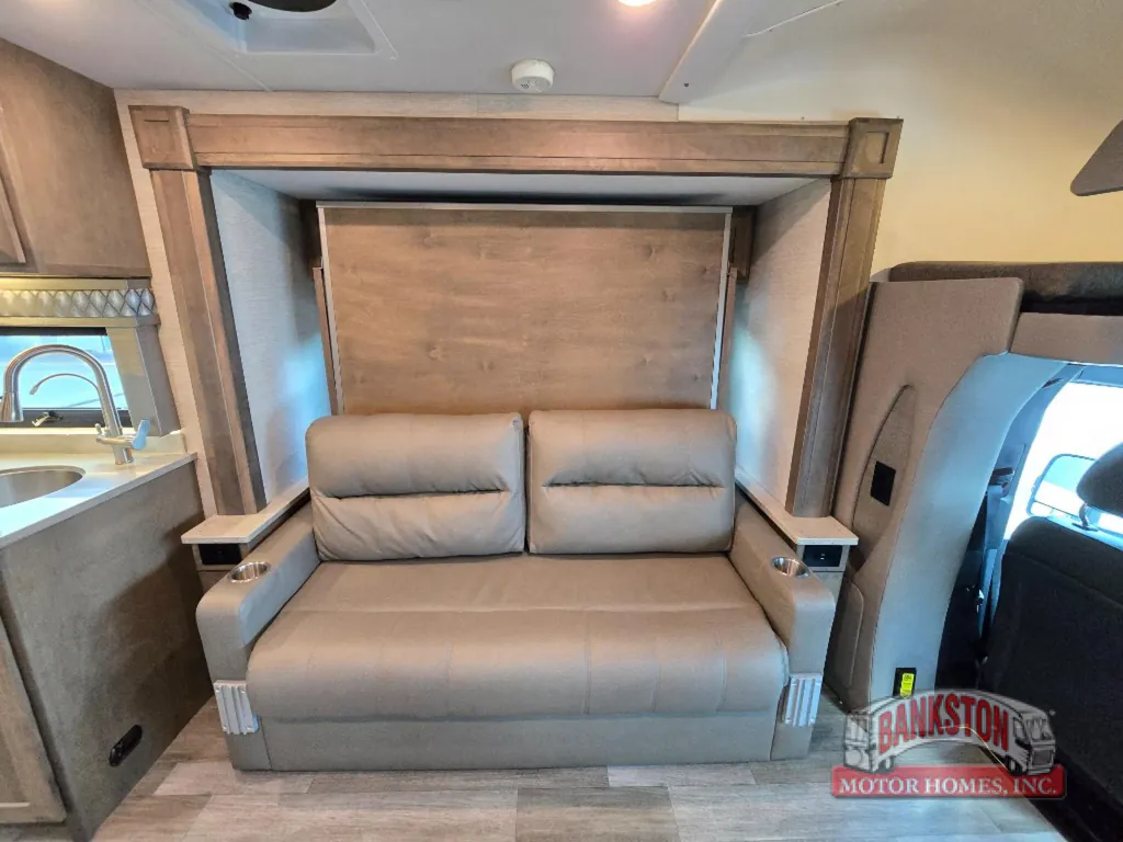 2023 Tiffin Wayfarer 25 JW, Photos photo 17