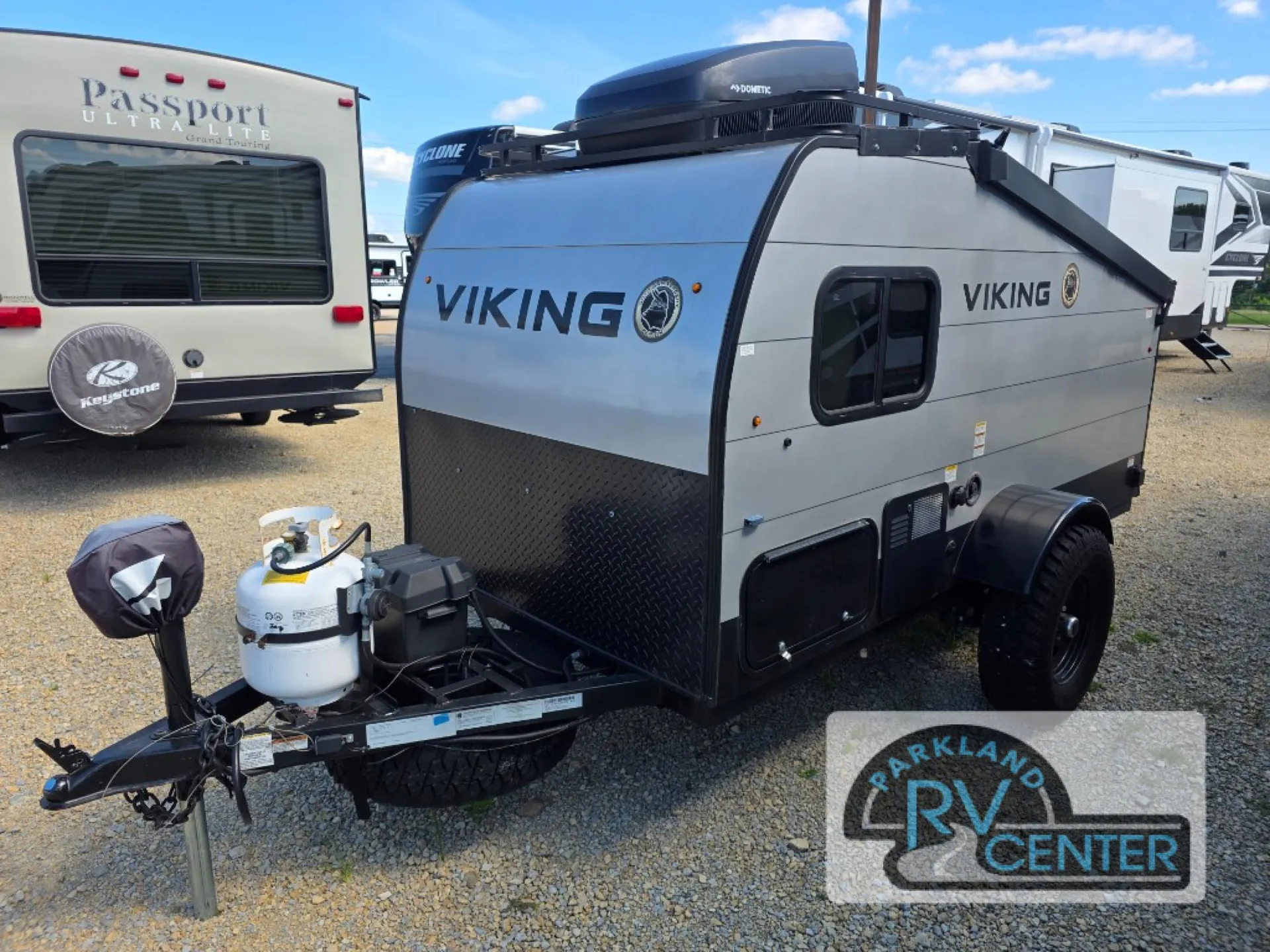2023 Forest River Viking Express 9.0 TD - Photo 4