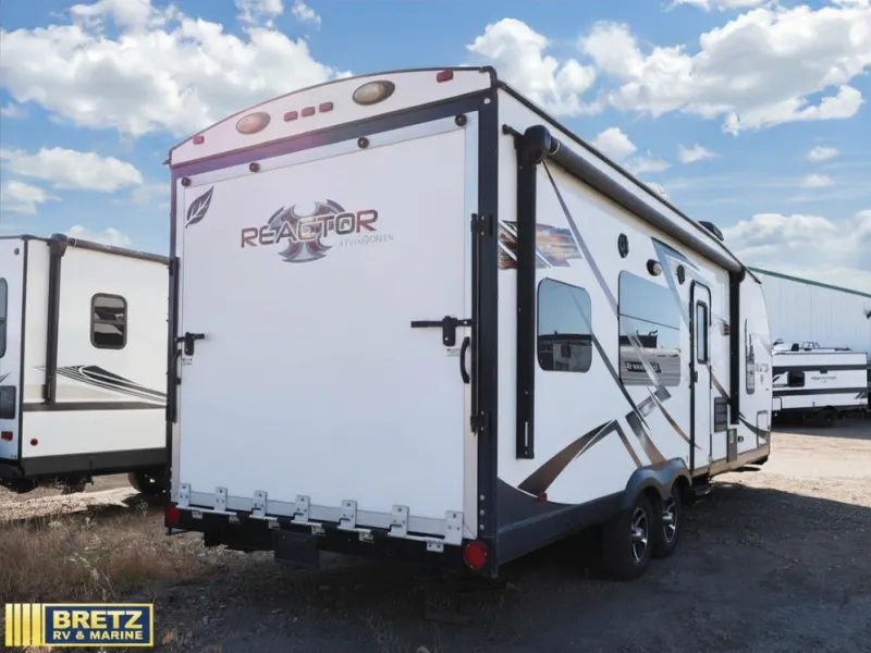 2016 EverGreen RV Reactor 25FS - Photo 2