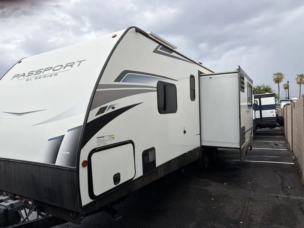 2023 Keystone Passport SL 252RDWE - Photo 4