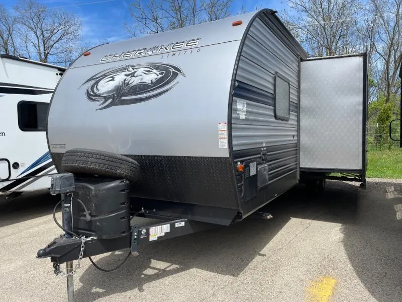2019 Forest River Cherokee 264DBH - Photo 4
