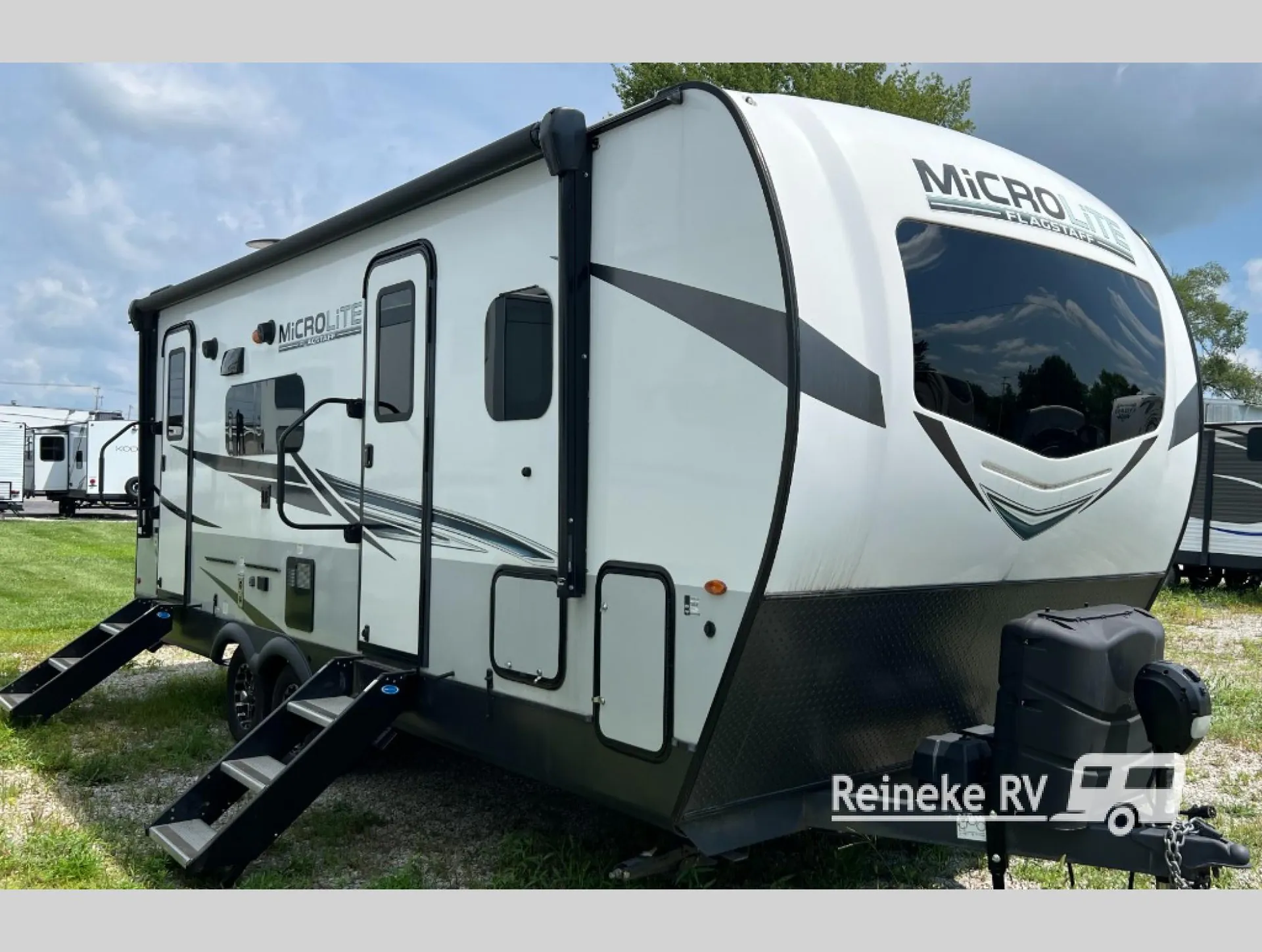 2022 Forest River Flagstaff Micro Lite 25FBS - Photo 2