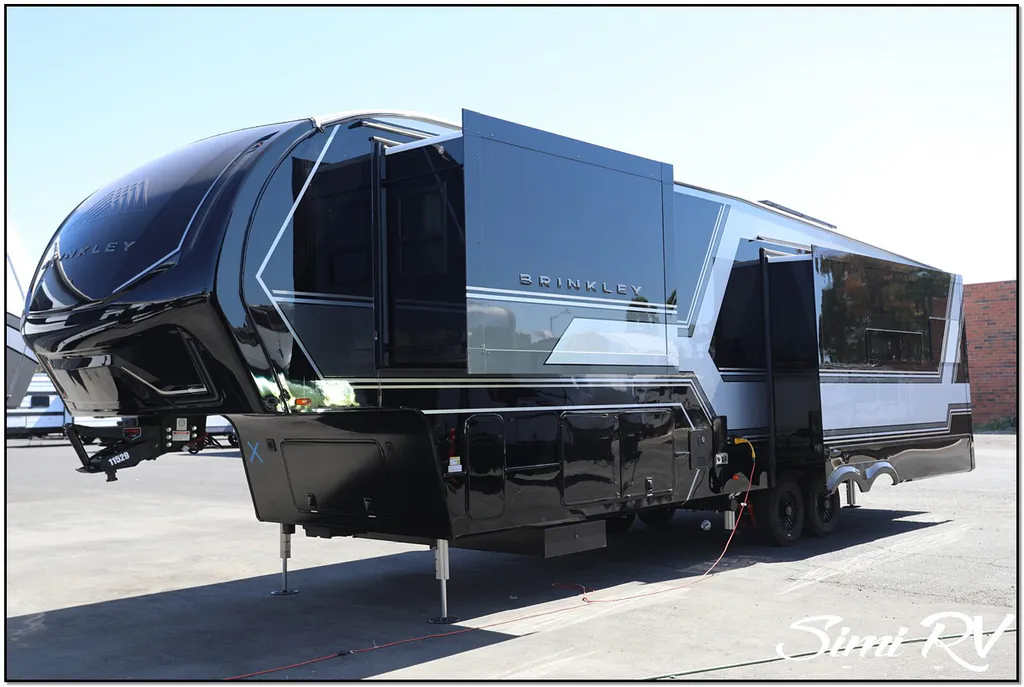 2026 Brinkley Model Z 3600, Photos photo 70