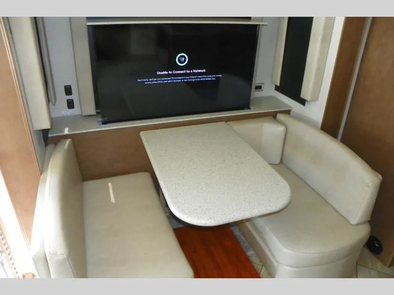 2019 Newmar Bay Star Used    3419 - Photo 2