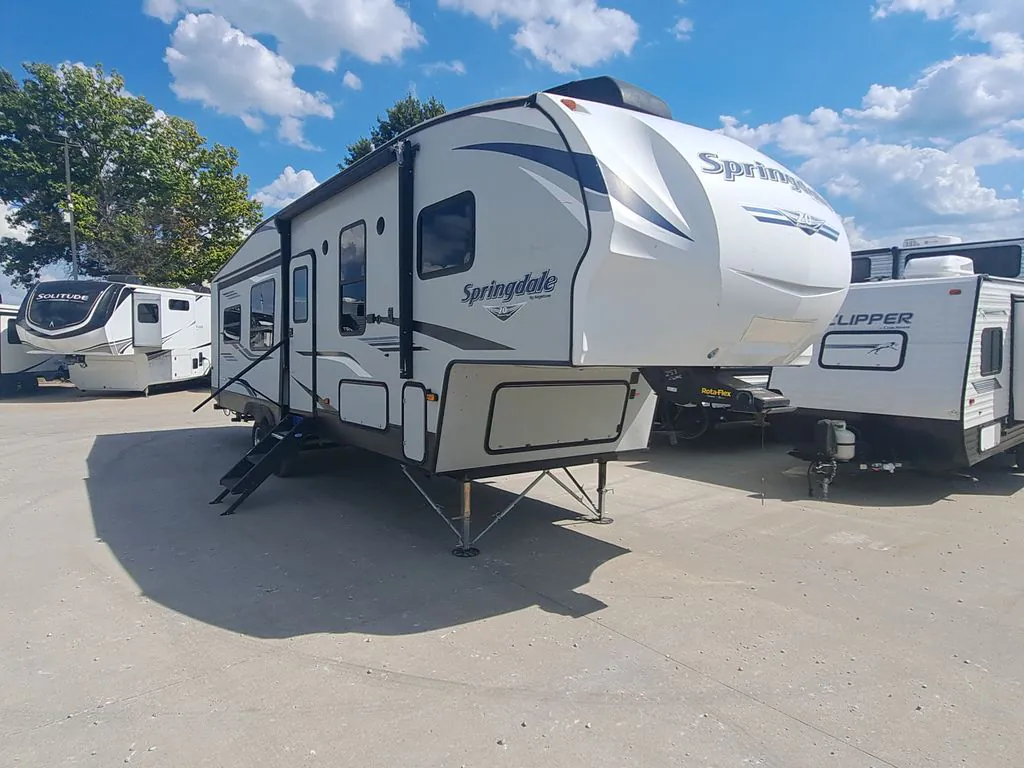 2020 Keystone Springdale 222RDWE - Photo 2
