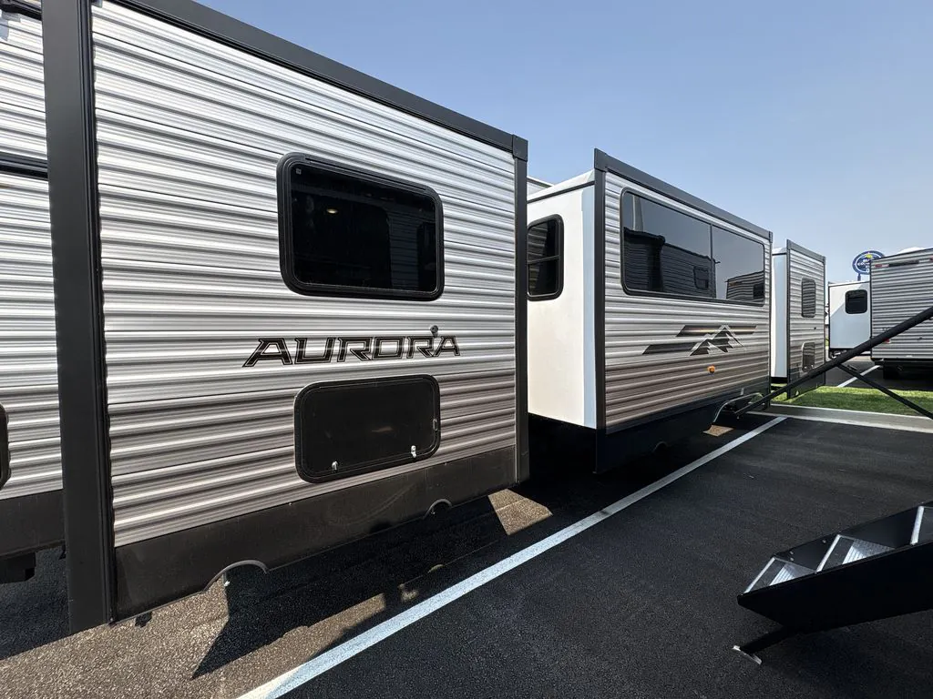 2026 Forest River Aurora 34BHTS 2 QUEEN BEDS, Photos photo 6