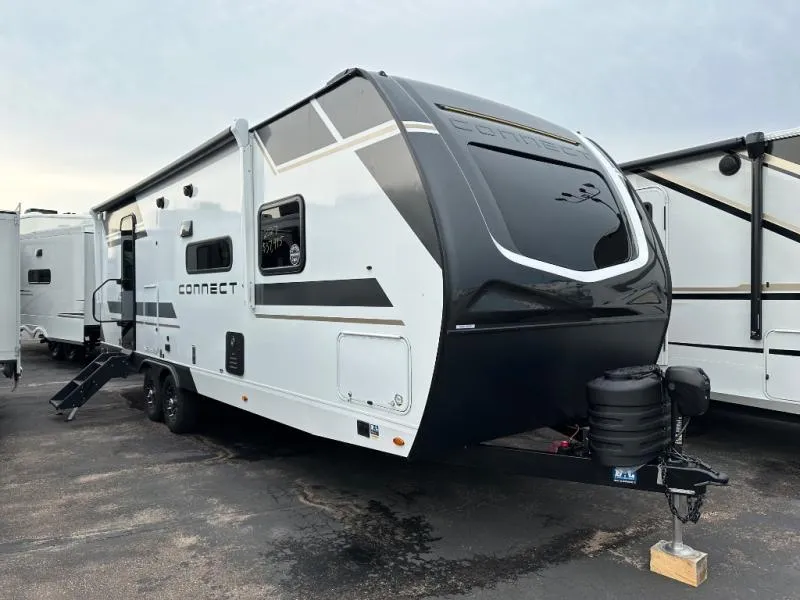 Camper Junction 替えパーツ付き 39インチ 2027 KZ Connect 261RB for sale - $38,494