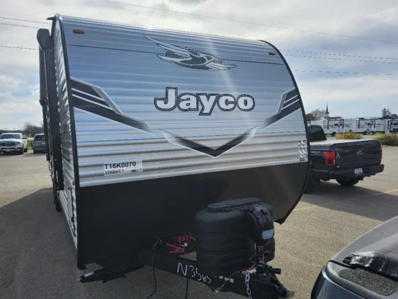 2026 Jayco Jay Flight SLX 325BHT - Photo 3