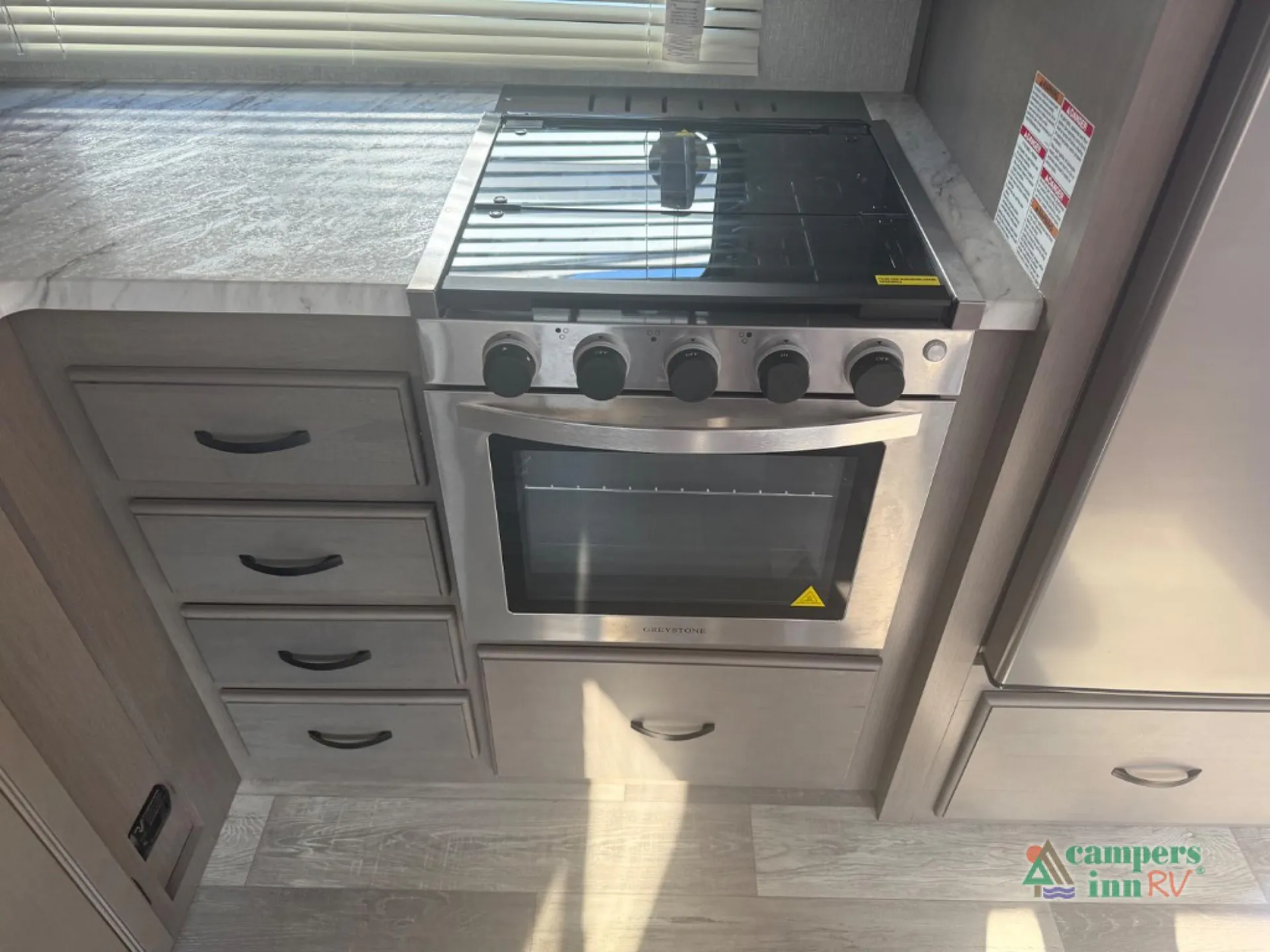 2023 Coachmen Chaparral Lite 25RE - Photo 4