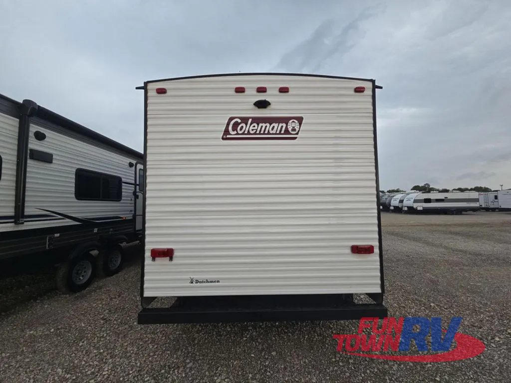 2021 Dutchmen Coleman Lantern 263BH, Photos photo 5