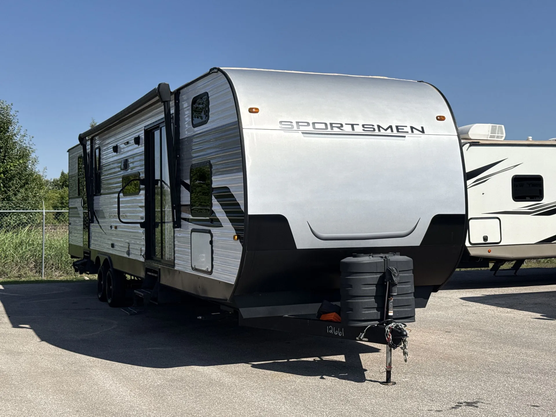 2024 K-Z Rv Sportsmen 362BH - Photo 2