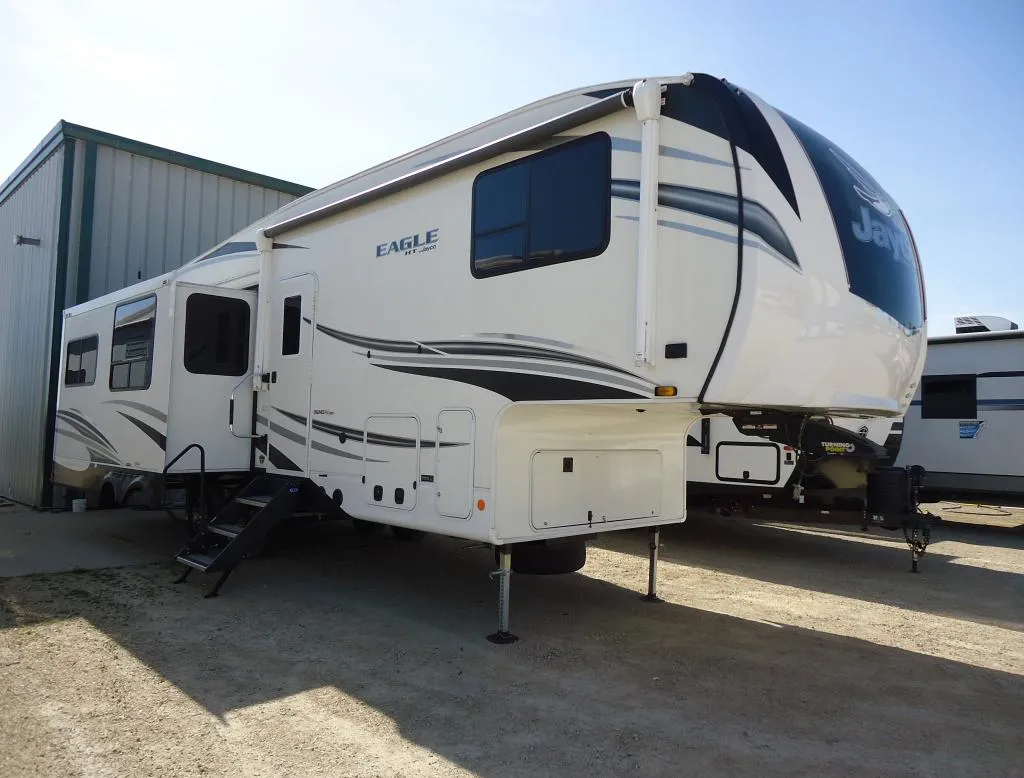 2021 JAYCO Jayco Eagle 30.5CKTS - Photo 2