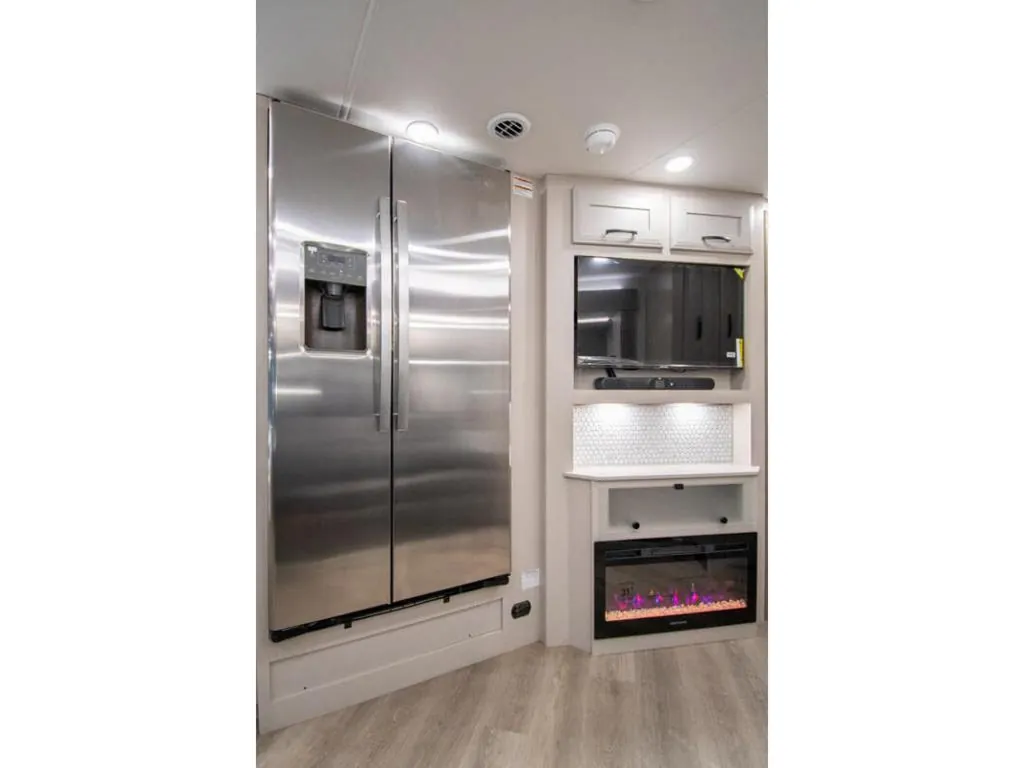 2027 Entegra Coach Emblem 36U, Photos photo 21