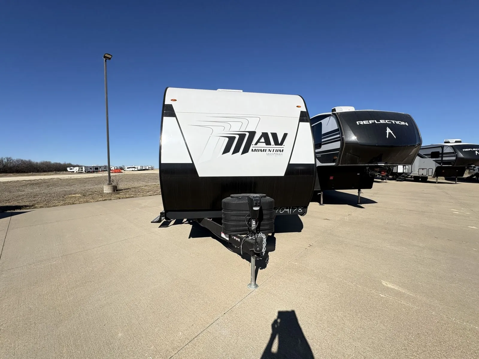 2026 Grand Design Momentum MAV 28MAV - Photo 3
