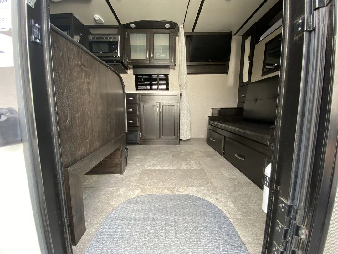 2019 Grand Design Imagine XLS 18RBE - Photo 4