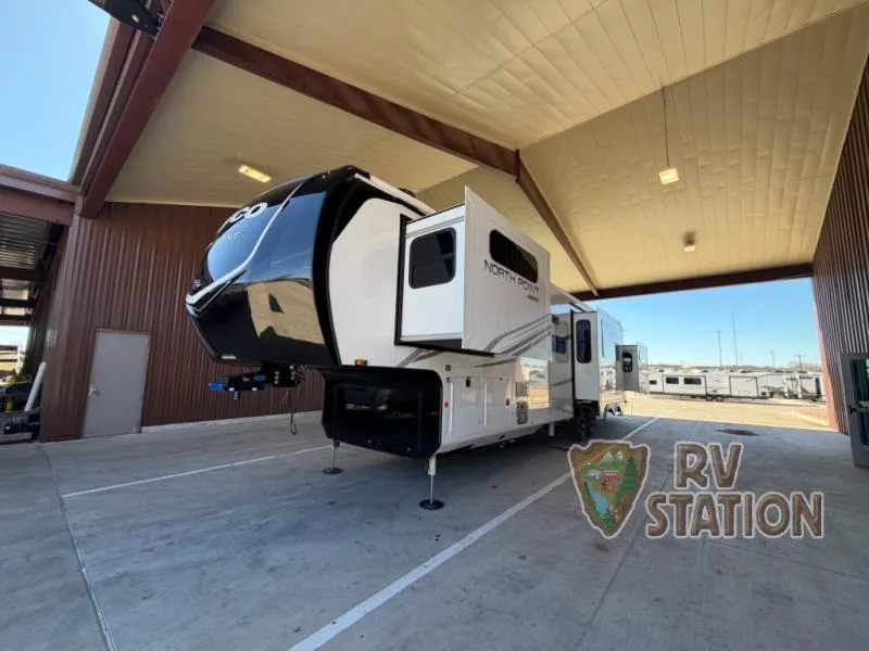 2026 Jayco North Point 395DSDB - Photo 2