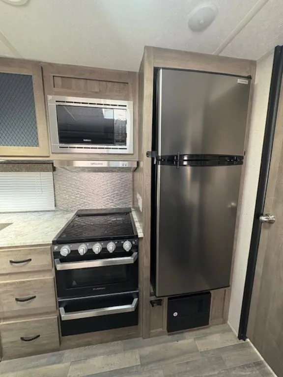 2019 Forest River Vibe 22RB, Photos photo 5
