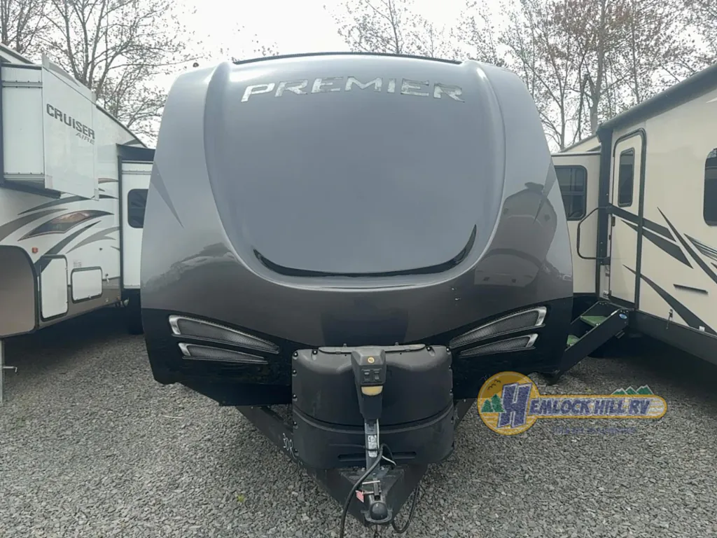 2019 Keystone Premier Ultra Lite 30RIPR, Photos photo 3