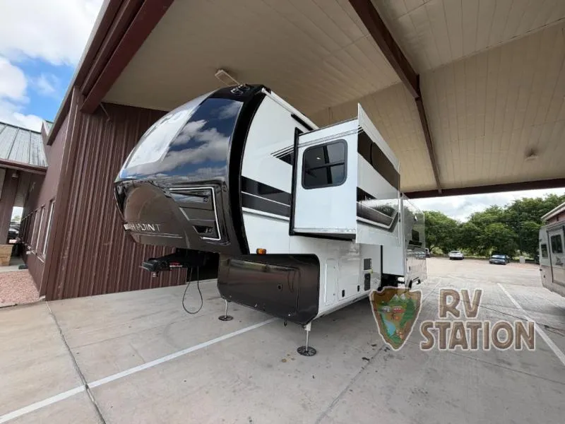 2027 Jayco North Point 310RLTS - Photo 2