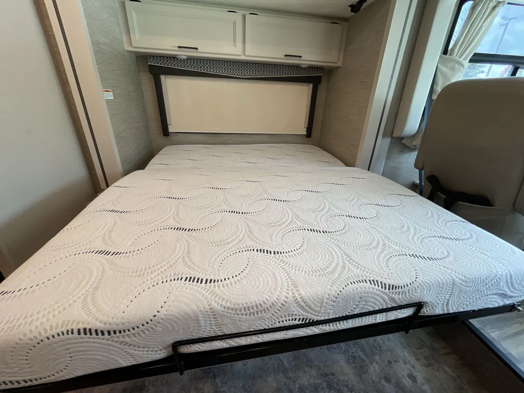 2023 Thor Motor Coach Axis 24.3, Photos photo 15