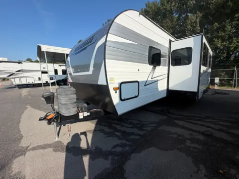 2025 Winnebago Access 30BH - Photo 4