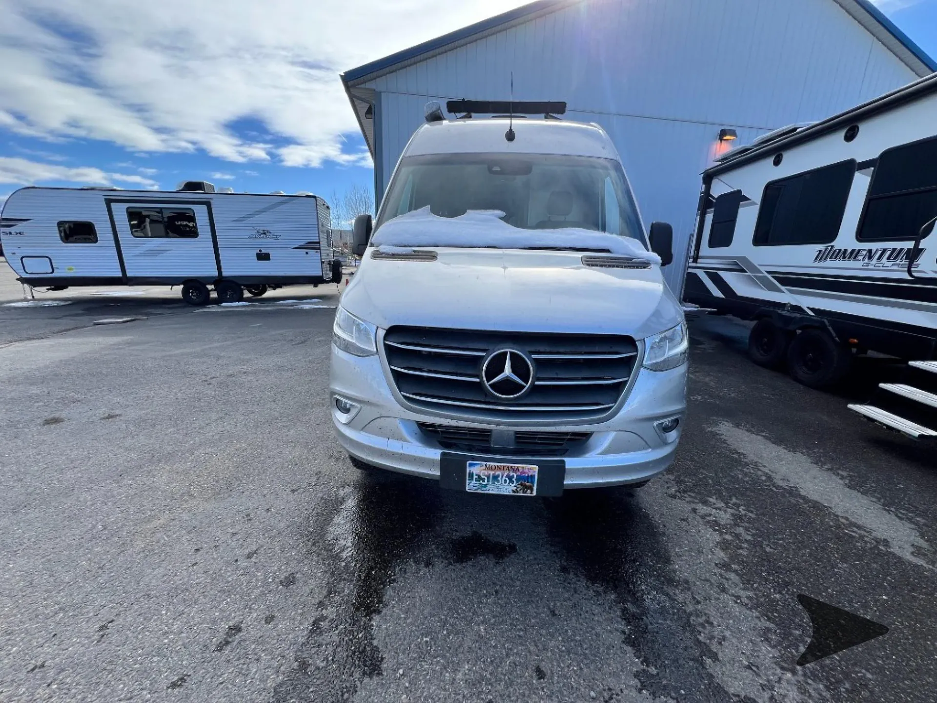2023 Thor Motor Coach Sanctuary 19P - Photo 2