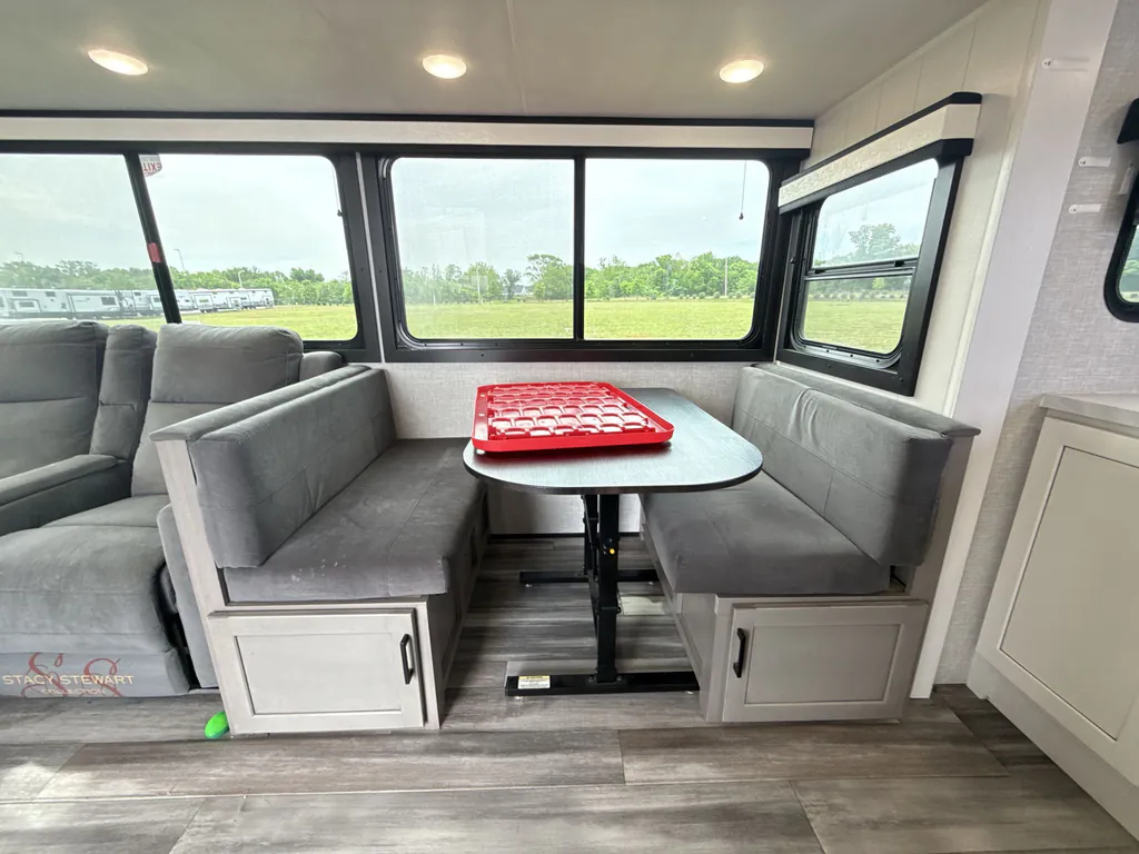 2025 Jayco Jay Feather 26FK, Photos photo 33