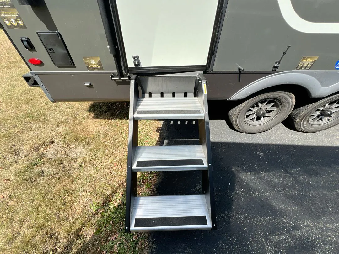2026 Forest River Rockwood Mini Lite 2515S - Photo 3