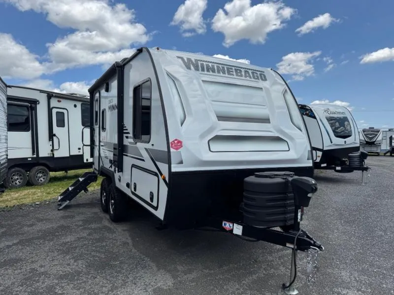 2022 Winnebago Micro Minnie 1808FBS - Photo 2
