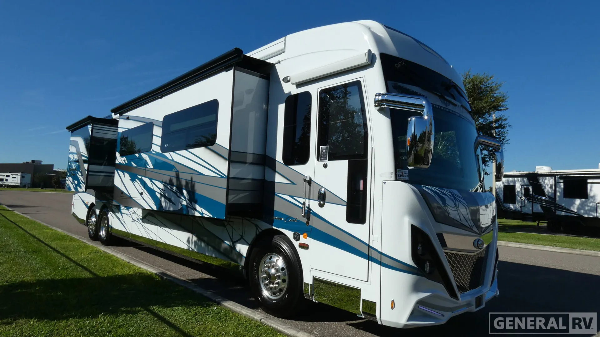 2026 American Coach American Dream 45A - Photo 2