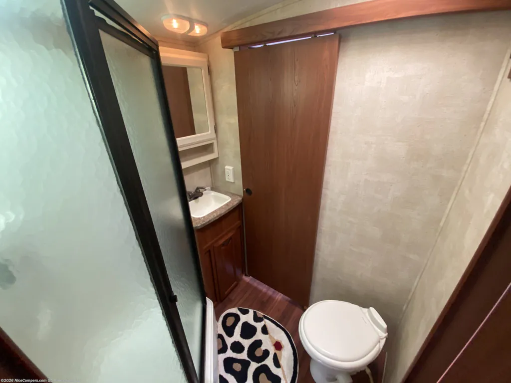 2012 Keystone Outback 298RE, Photos photo 27
