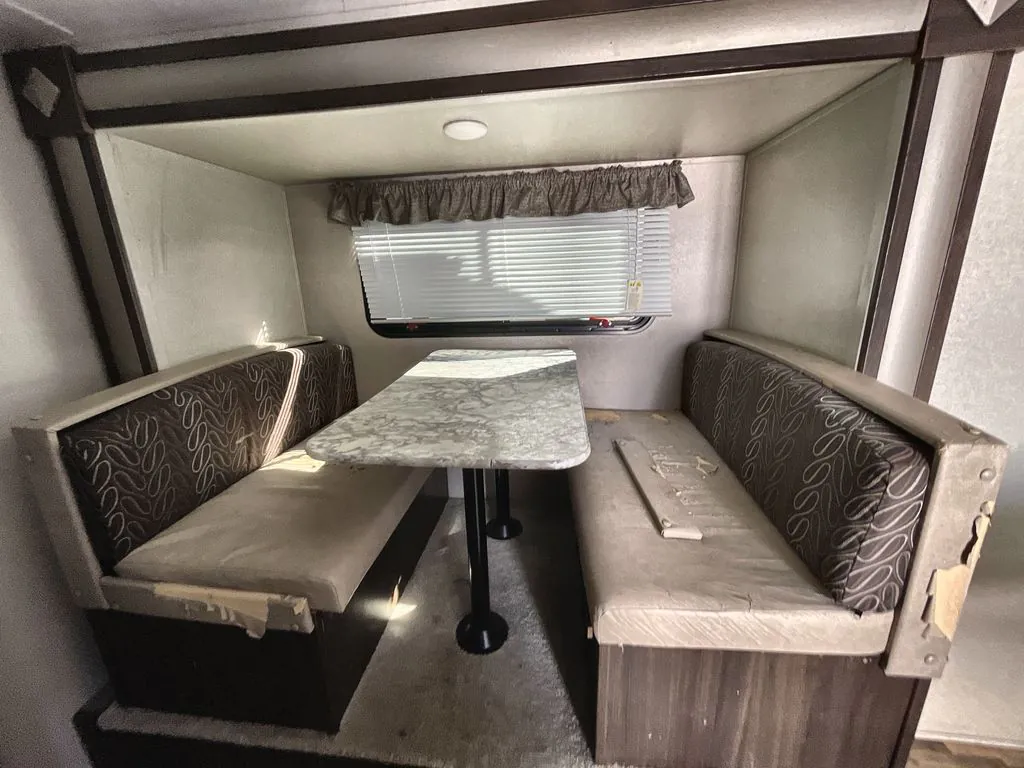 2019 Keystone Springdale 1790FQ, Photos photo 5