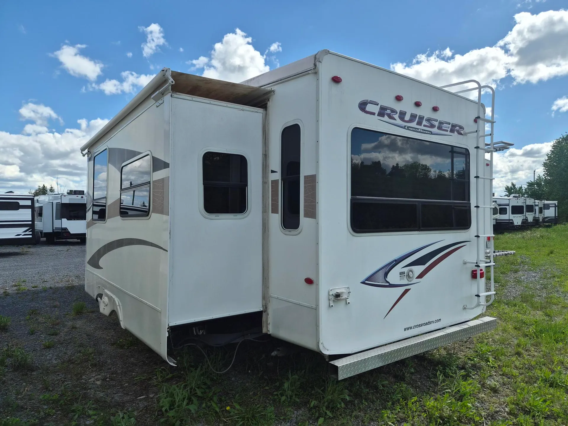 2010 CrossRoads Cruiser CF28RL - Photo 3
