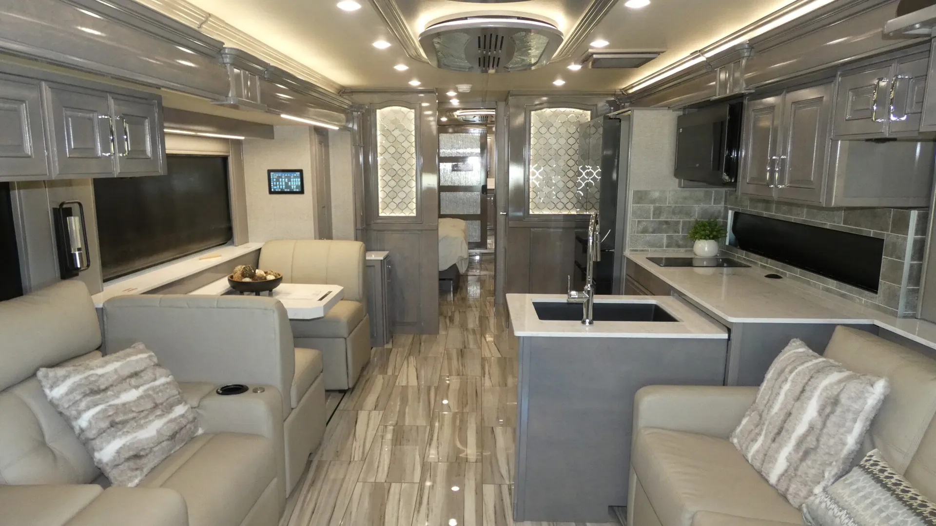 2026 American Coach American Dream 45P - Photo 3