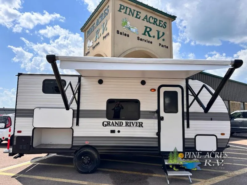 2024 Grand River RV Grand River Used    22MB Murphy Bed - Main photo