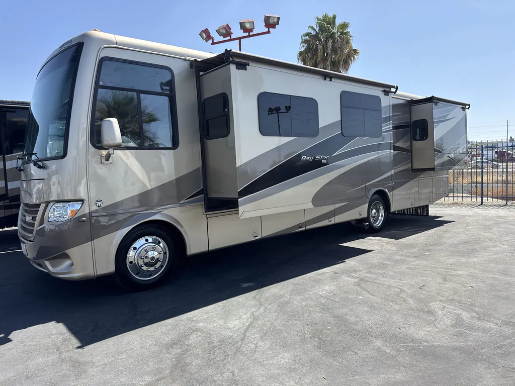 2016 Newmar Bay Star 3518, Photos photo 4