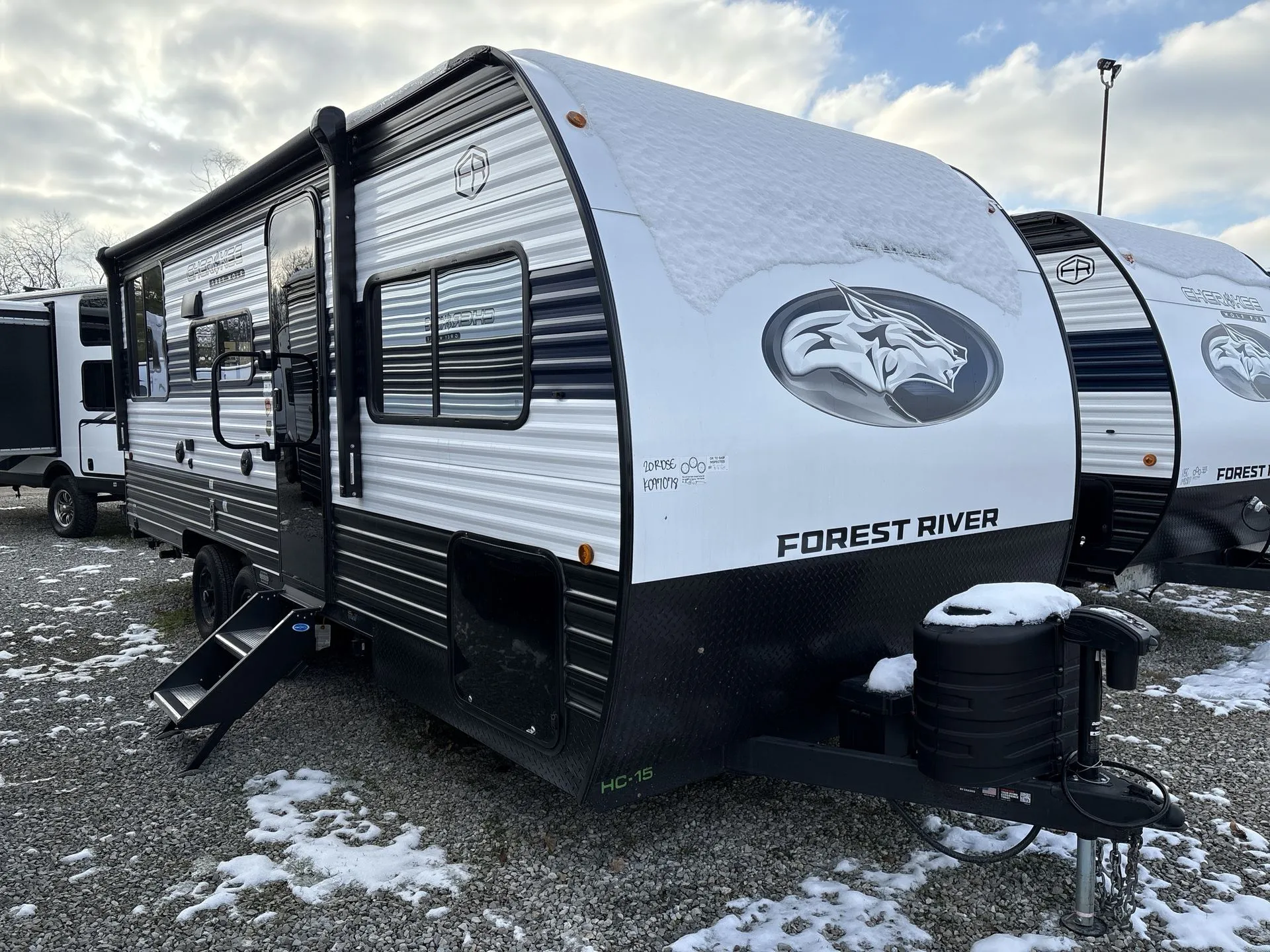 2026 Forest River Cherokee Grey Wolf 20RDSE - Photo 2